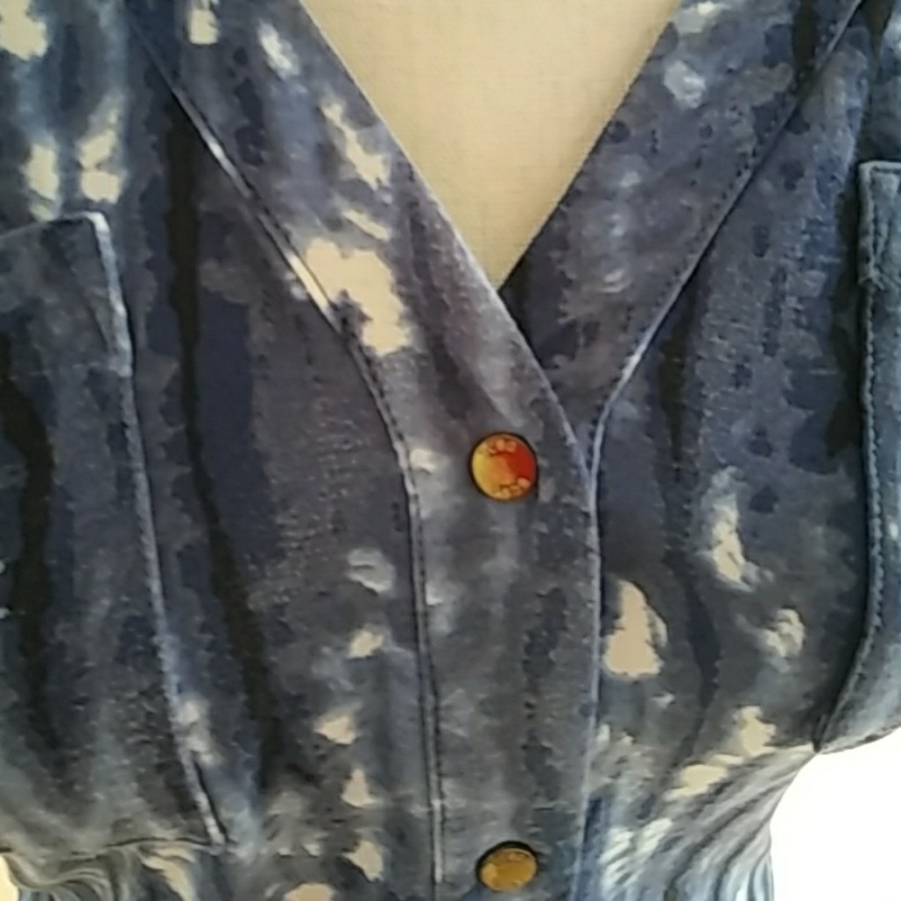 Bcbg top - Picture 2 of 4